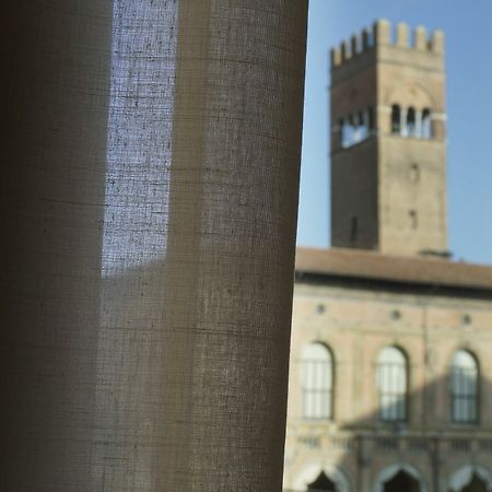 Casa Isolani Luxury Rooms Piazza Maggiore Bologna Exterior photo