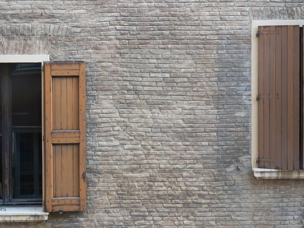 Casa Isolani Luxury Rooms Piazza Maggiore Bologna Exterior photo