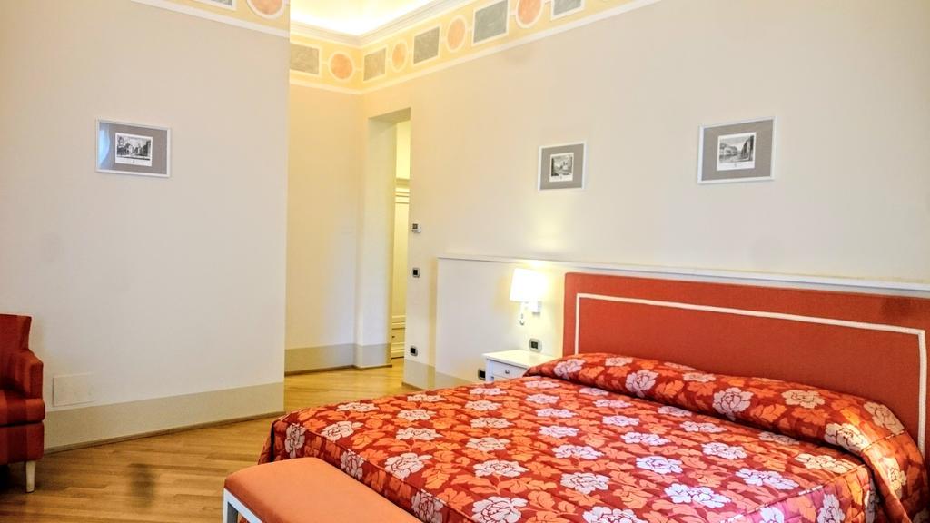 Casa Isolani Luxury Rooms Piazza Maggiore Bologna Exterior photo