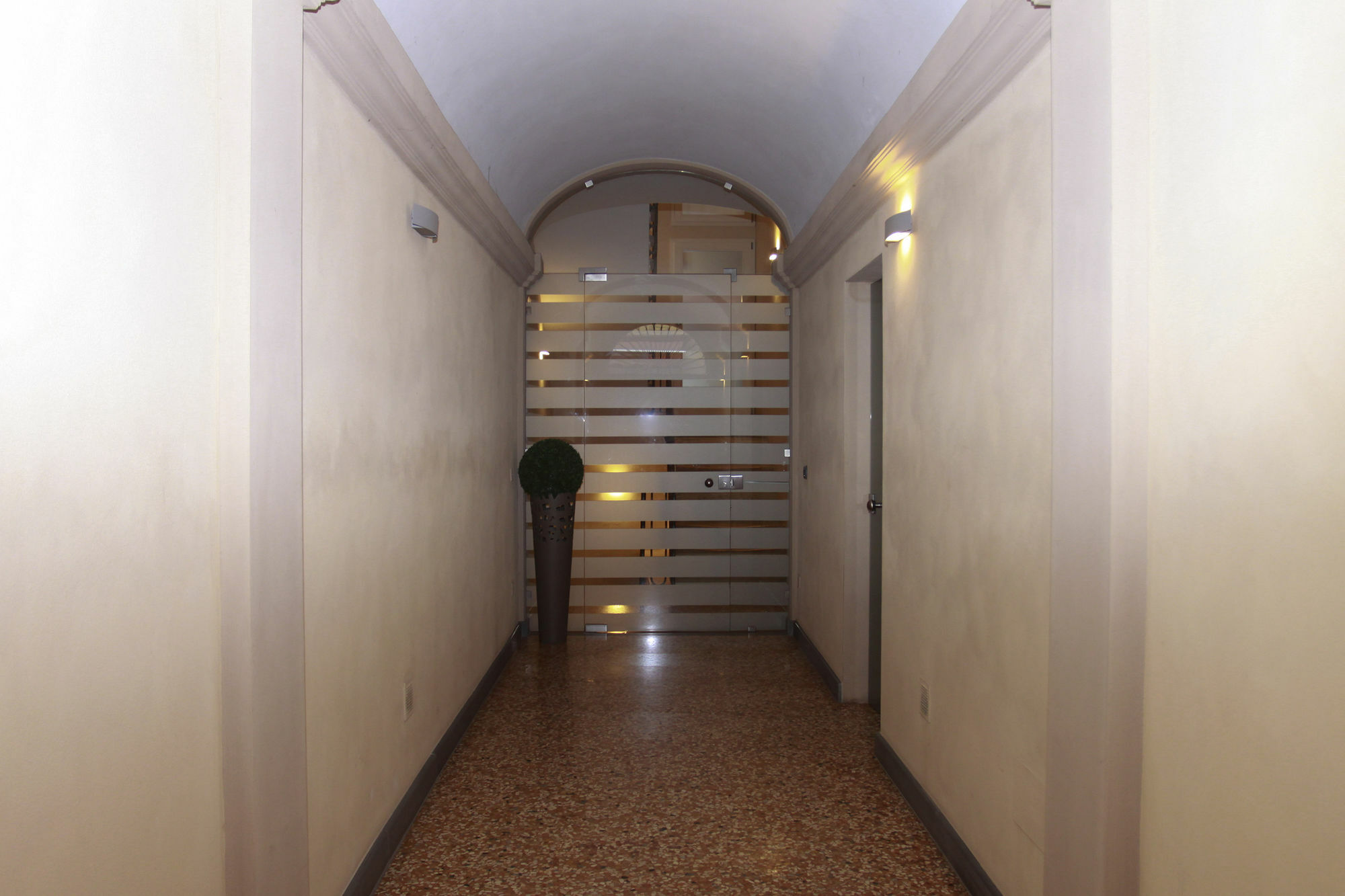 Casa Isolani Luxury Rooms Piazza Maggiore Bologna Exterior photo