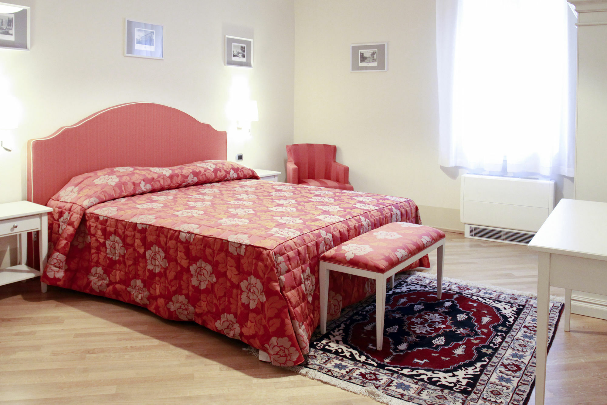 Casa Isolani Luxury Rooms Piazza Maggiore Bologna Exterior photo